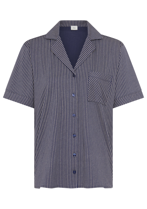 Bild: Pyjamaoberteil von s.Oliver: Klassisches kurzärmeliges Pyjamaoberteil von s.Oliver. Mit Reverskragen, Knopfleiste und aufgesetzter Brusttasche. Weiche Single-Jersey-Qualität aus 50% Baumwolle, 50% Viskose.