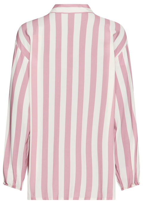 Bild: Pyjamaoberteil von s.Oliver: Komfortables, langes Pyjamaoberteil von s.Oliver mit Reverskragen und überschnittenen Schultern. Mit durchgehender Knopfleiste und aufgesetzter Brusttasche. Elastischer Ärmelsaum. Bequeme Webware aus reiner Viskose.