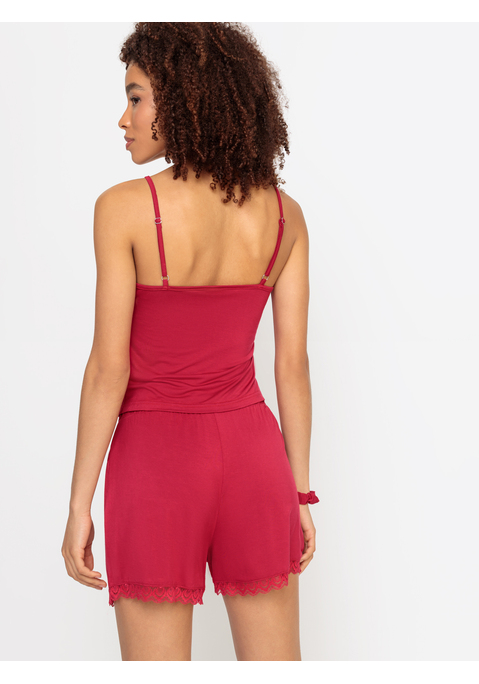 Bild: Shorty von s.Oliver: Shorty-Set von Lascana in luxuriöser Geschenkbox. Shorty in Unifarben bestehend aus Top mit Spitzendetails am V-Ausschnitt und verstellbaren Trägern. Shorts mit elastischem Tunnelzugbund und Spitzendetails am Saum. In weicher Single Jersey-Qualität aus Viskose-Mix.