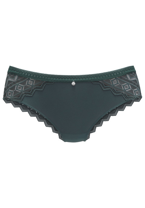 Bild: Slip von s.Oliver: Femininer Slip mit hübschem Spitzenbund. Aus weichem Microtouch-Material und graphischer Spitze in transparenter Optik. Mit feinem Accessoire in der vorderen Mitte. Mit eingearbeitetem Baumwollzwickel. Passender BH aus der gleichen Serie erhältlich. Obermaterial: 86% Polyamid, 14% Elasthan.