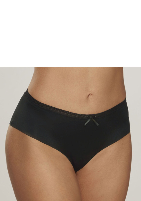Bild: Slip von s.Oliver: Femininer Slip mit hübschem Spitzenbund. Aus weichem Microtouch-Material und graphischer Spitze in transparenter Optik. Mit feinem Accessoire in der vorderen Mitte. Mit eingearbeitetem Baumwollzwickel. Passender BH aus der gleichen Serie erhältlich. Obermaterial: 86% Polyamid, 14% Elasthan.
