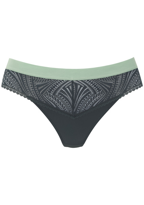 Bild: String von s.Oliver: Hübscher String mit hohen Beinausschnitten. Modischer Bund für einen tollen Halt. Aus graphischer Spitze und Microtouch-Material. Mit eingearbeitetem Baumwollzwickel. Passende BHs aus der gleichen Serie erhältlich. Obermaterial: 87% Polyamid, 13% Elasthan.