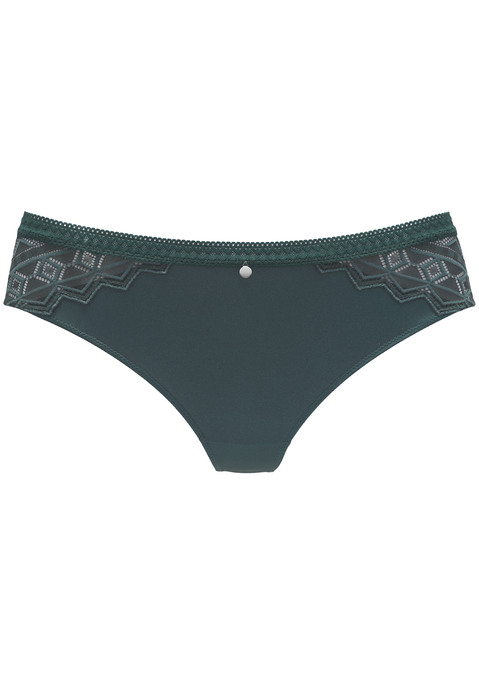 Bild: String von s.Oliver: Traumhafter String mit hübschen Spitzenbund. Aus weichem Microtouch-Material und graphischer, transparenter Spitze. Mit feinem Accessoire in der vorderen Mitte. Mit eingearbeitetem Baumwollzwickel. Passender BH aus der gleichen Serie erhältlich. Obermaterial: 86% Polyamid, 14% Elasthan.