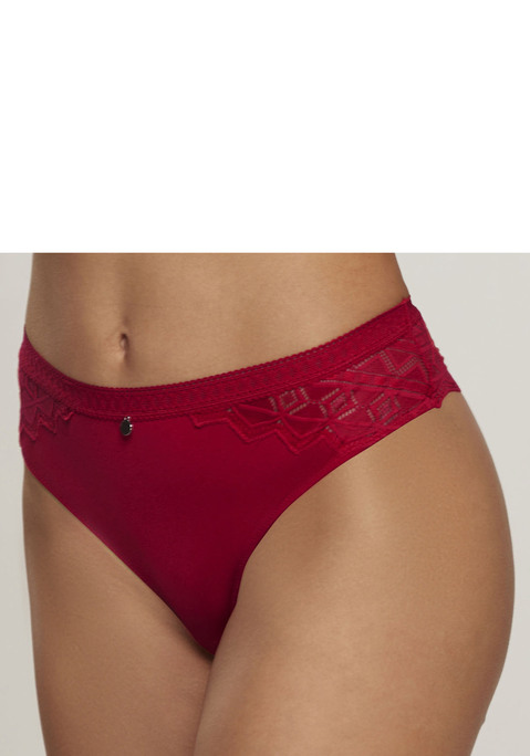 Bild: String von s.Oliver: Traumhafter String mit hübschen Spitzenbund. Aus weichem Microtouch-Material und graphischer, transparenter Spitze. Mit feinem Accessoire in der vorderen Mitte. Mit eingearbeitetem Baumwollzwickel. Passender BH aus der gleichen Serie erhältlich. Obermaterial: 86% Polyamid, 14% Elasthan.