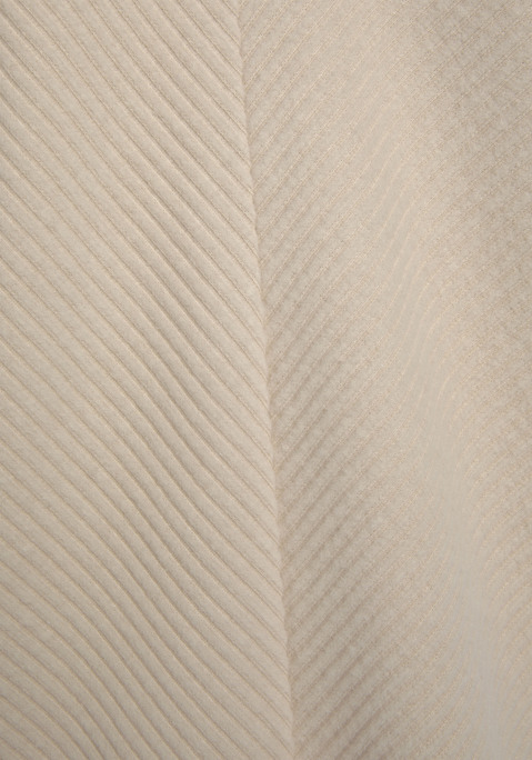 Bild: Sweatshirt von s.Oliver: Sweatshirt von s.Oliver. V-Ausschnitt. Lange Ärmel mit überschnittenen Schultern. Lockere Basic-Passform. Weiche Baumwollware in Ripp-Optik.