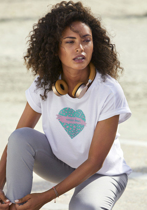 Bild: Kurzarmshirt von Venice Beach: Lässiges T-Shirt von Venice Beach. Hübscher Hingucker: der große Print vorn. Rundhalsausschnitt. Kurze Ärmel mit fixiertem Turn-up. Lockere Passform. Trageangenehmer Jersey.