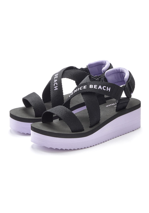 Bild: Sandale von Venice Beach: Sandale mit wasserabweisender Sohle VEGAN von VENICE BEACH. Hervorragend geeignet für Strand und Pool. Obermaterial und Futter aus Textil. Decksohle und Laufsohle aus Synthetik.