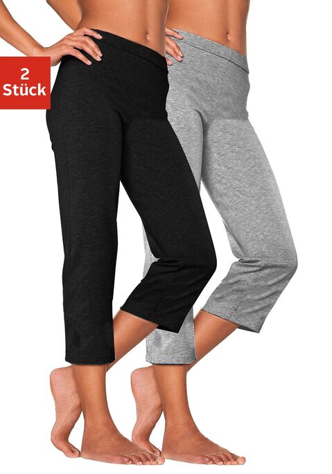 Bild: Caprihose von Vivance Active by Lascana: Diese Caprihose von Vivance im praktischen 2er-Pack überzeugt durch ihren hohen Tragekomfort und ihre bequeme Passform. Gefertigt aus 95 % Baumwolle und 5 % Elasthan, bietet sie ein angenehmes Tragegefühl sowie optimale Bewegungsfreiheit und einen guten Sitz.