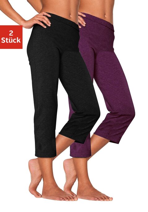 Bild: Caprihose von Vivance Active by Lascana: Diese Caprihose von Vivance im praktischen 2er-Pack überzeugt durch ihren hohen Tragekomfort und ihre bequeme Passform. Gefertigt aus 95 % Baumwolle und 5 % Elasthan, bietet sie ein angenehmes Tragegefühl sowie optimale Bewegungsfreiheit und einen guten Sitz.