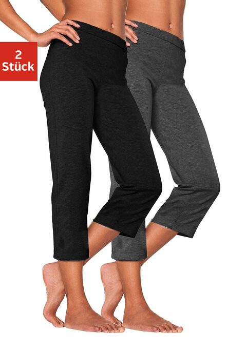 Bild: Caprihose von Vivance Active by Lascana: Diese Caprihose von Vivance im praktischen 2er-Pack überzeugt durch ihren hohen Tragekomfort und ihre bequeme Passform. Gefertigt aus 95 % Baumwolle und 5 % Elasthan, bietet sie ein angenehmes Tragegefühl sowie optimale Bewegungsfreiheit und einen guten Sitz.