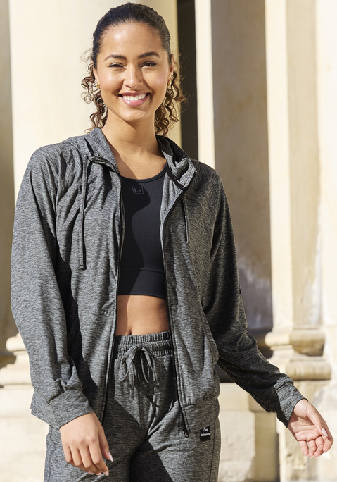 Bild: Funktions-Kapuzensweatjacke von Vivance active: Kapuzensweatjacke von Vivance Active. Bündchen an Saum und Ärmeln. Labeldetail am Ärmel. Teilungsnähte. Geteilte Kängurutasche. Trageangenehme Qualität.