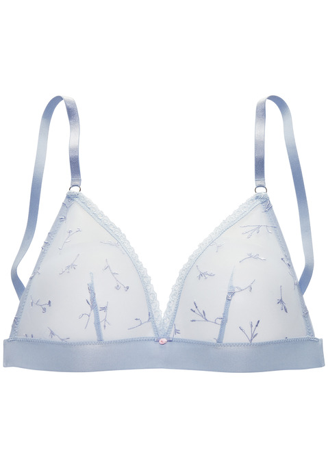 Bild: Bralette-BH von Vivance: Femininer Bralette-BH mit edler Satinrose in der vorderen Mitte. Cups aus dezent transparentem Soft-Mesh mit Blumen aus feiner Stickereispitze. Modisches Unterbrustgummi - für einen tollen Halt und optimalen Komfort. Individuell verstellbare Träger sowie Rückenverschluss. Passende Unterteile aus der gleichen Serie erhältlich. Transparente Unterwäsche. Transparenter BH. Verführerische Dessous.
Aus 81% Polyamid, 12% Elasthan, 7% Polyester.