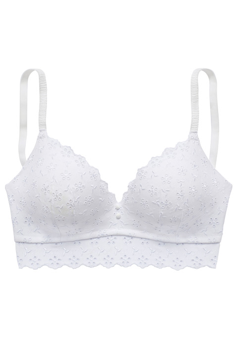 Bild: Bralette-BH von Vivance: Femininer Bralette-BH mit feinen Zierknöpfchen vorne mittig. Aus weicher Baumwolle mit hübscher Lochstickerei. Nahtlos vorgeformte, minimal wattierte Cups ohne Bügel. Individuell verstellbare Zierträger sowie Rückenverschluss. Passende Unterteile aus der gleichen Serie erhältlich. Aus 80% Baumwolle, 9% Polyester, 6% Polyamid, 5% Elasthan.
