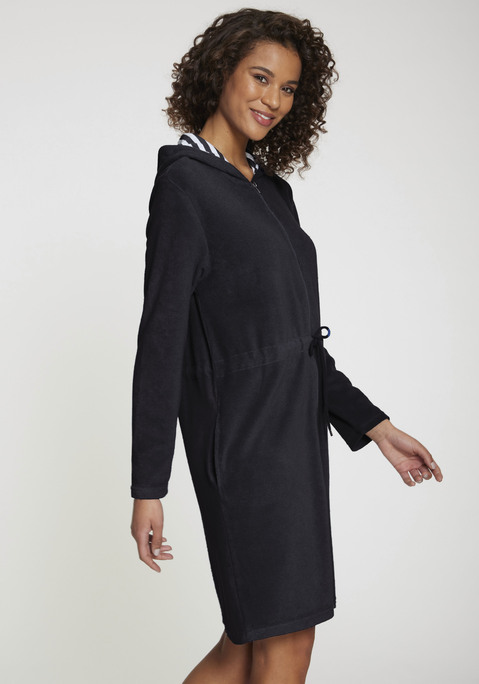 Bild: Bademantel von Vivance Dreams: Frotte Bademantel mit Kapuze und Bindeband in der Taille in angenehmer Qualität aus  80% Baumwolle, 20% Polyester.