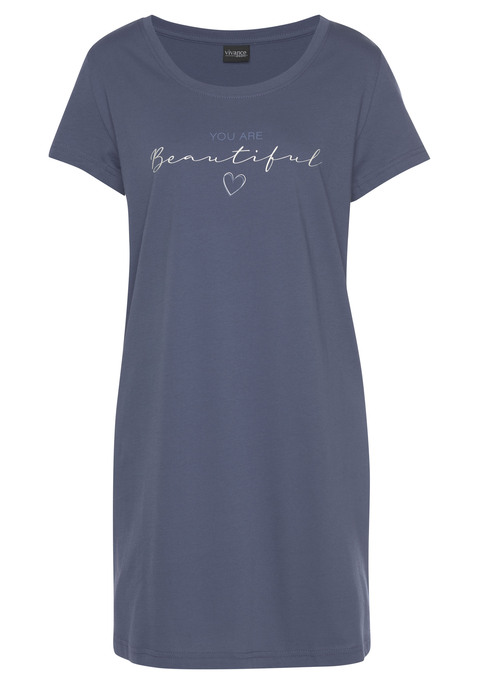 Bild: Bigshirt von Vivance Dreams by Lascana: Schlafkleid von Vivance Dreams. Mit großem Schriftzugprint vorn. Rundhalsausschnitt. Überschnittene Schultern. Weiche Single-Jerseyqualität.