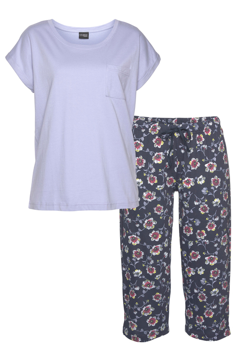 Bild: Capri-Pyjama von Vivance Dreams by Lascana: Vivance Dreams Capri-Pyjama mit grafischem Druck. Unifarbenes Kurzarmshirt mit angeschnittenen Ärmeln, Rundhalsausschnitt und aufgesetzter Brusttasche. Allover bedruckte Caprihose mit elastischem Tunnelzugbund. Obermaterial: 100% Baumwolle (unterstützt Cotton made in Africa)