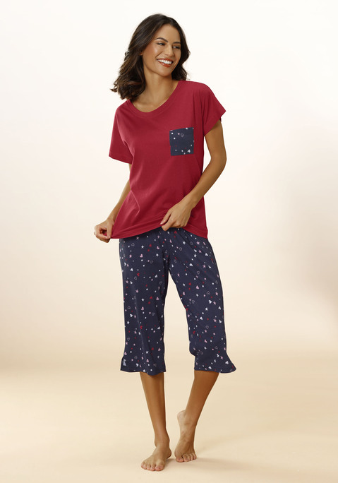 Bild: Capri-Pyjama von Vivance Dreams by Lascana: Capri-Pyjama mit Alloverdruck aus weicher Single Jersey Qualität aus Baumwolle. Mit jedem Kauf eines Artikels aus Cotton made in Africa untestützt Du die Initiative.
