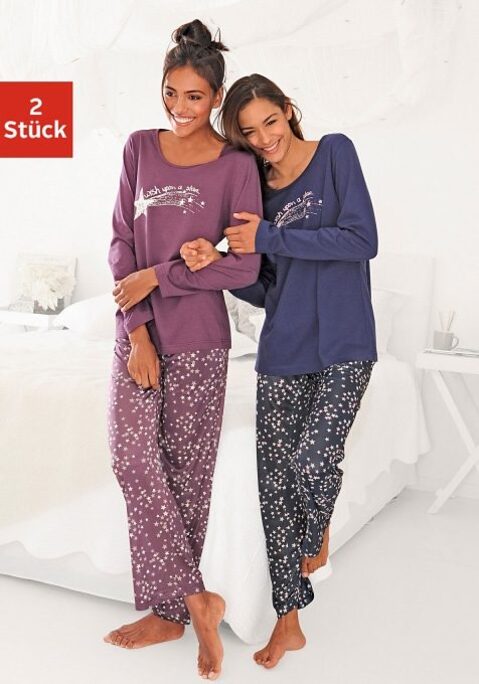 Bild: Pyjama von Vivance Dreams by Lascana: Langarmshirt mit Rundhalsausschnitt und schönem Frontprint. Lange Hose, allover mit Sternchen bedruckt, mit elastischem Bund.  Weiche Single-Jersey-Qualität aus 100% Baumwolle.