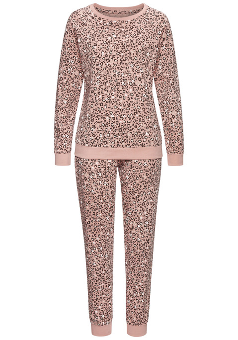 Bild: Pyjama von Vivance Dreams by Lascana: Bequemer Pyjama von Vivance Dreams mit Animalprint. Longsleeve mit Rundaglanärmel und Rippbündchen für höchsten Tragekomfort. Lange Hose mit Seitentaschen, Rippbündchen und elastischer Taille für optimalen Sitz. Aus trageangenehmer Baumwolle.