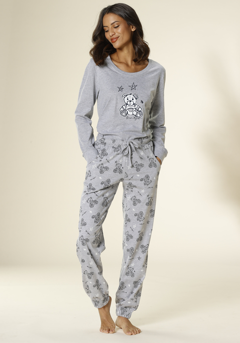 Bild: Pyjama von Vivance Dreams by Lascana: Pyjama mit Bärchen-Alloverdruck aus weicher Single Jersey-Qualität aus Baumwolle. Mit jedem Kauf eines Artikels aus Cotton made in Africa untestützt Du die Initiative.