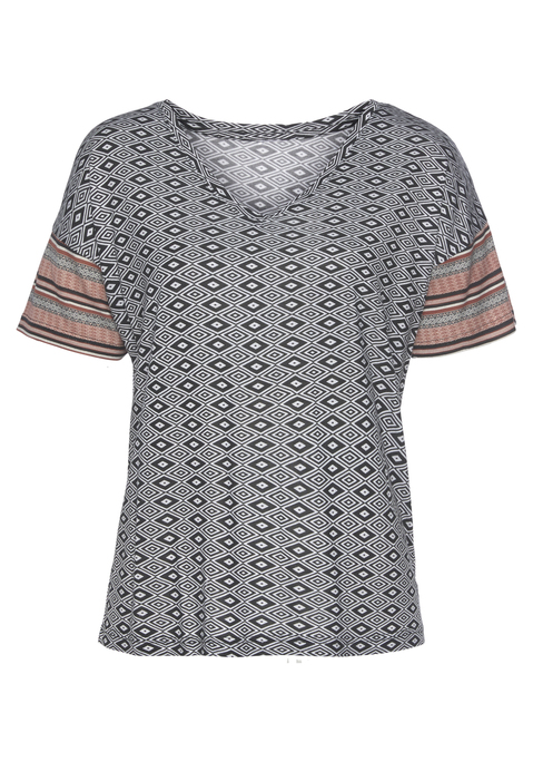 Bild: Pyjamaoberteil von Vivance Dreams by Lascana: T-Shirt von Vivance Dreams. Im schönen Ethno-Muster mit Kontrastblende. Angenehme, lockere Passform mit V-Ausschnitt, halben Ärmeln und überschnittenen Schultern. Vielseitig kombinierbar. Weiche Single-Jersey-Qualität aus Viskose.