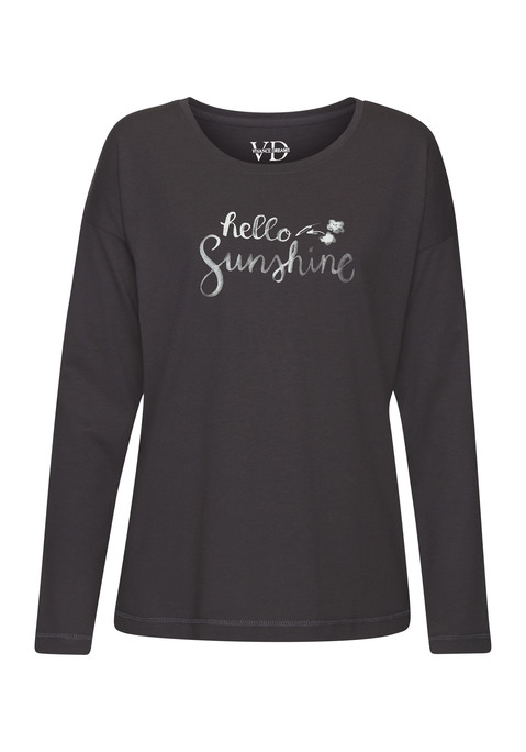 Bild: Pyjamaoberteil von Vivance Dreams by Lascana: Lässiges Longsleeve mit überschnittenen Schultern und schönem Frontprint. Rundhalsausschnitt. Vielseitig kombinierbar. Angenehme Qualität.