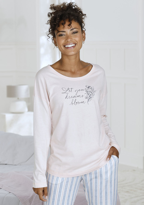 Bild: Pyjamaoberteil von Vivance Dreams by Lascana: Schlafshirt mit Print vorn von Vivance Dreams. Mit Rundhalsausschnitt, überschnittenen Schultern und langen Ärmeln. Trageangenehme Baumwoll-Jerseyware.