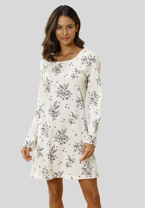 Bild: Nachthemd von Vivance Dreams: Kurzes Nachthemd mit Blumen-Alloverdruck aus Weiche Single Jersey-Qualität aus reiner Baumwolle. Mit jedem Kauf eines Artikels aus Cotton made in Africa untestützt Du die Initiative