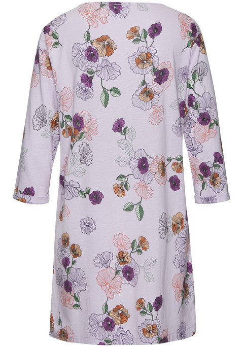 Bild: Nachthemd von Vivance Dreams: Nachthemd von Vivance Dreams mit Blumendruck. U-Boot-Ausschnitt und 3/4-Ärmel. Bequem geschnitten. Atmungsaktive und pflegeleichte Jerseyware mit weichem Griff aus 50% Baumwolle, 50% Viskose .