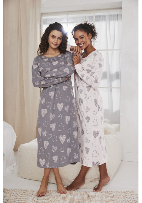 Bild: Nachthemd von Vivance Dreams: Langärmeliges Nachthemd von Vivance Dreams im Doppelpack. Mit Herz-Aufdruck. Rundhalsausschnitt. Bequem geschnitten. Atmungsaktive und pflegeleichte Jerseyware.