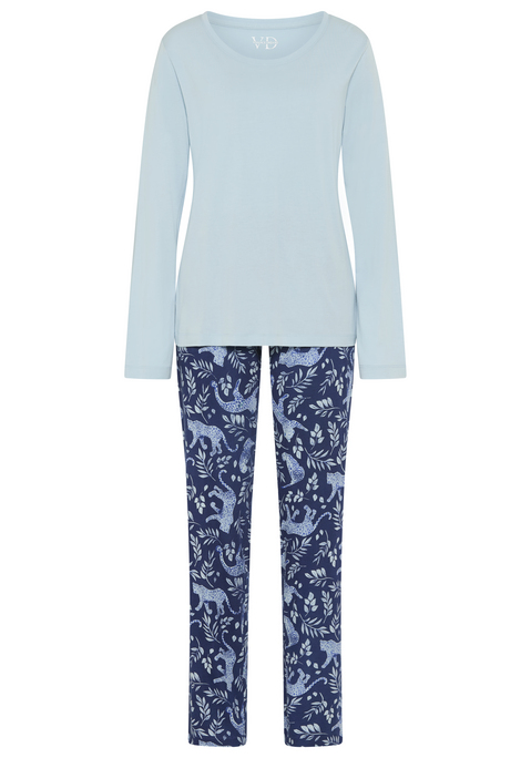 Bild: Pyjama von Vivance Dreams: Schöner Pyjama von Vivance Dreams mit hohem Komfortfaktor. Langarmshirt mit Rundhalsausschnitt sowie lange Hose mit Gummizugbund und Bindeband. Praktische Eingrifftaschen. Single-Jersey-Qualität aus einer Mischung aus Baumwolle und Viskose.