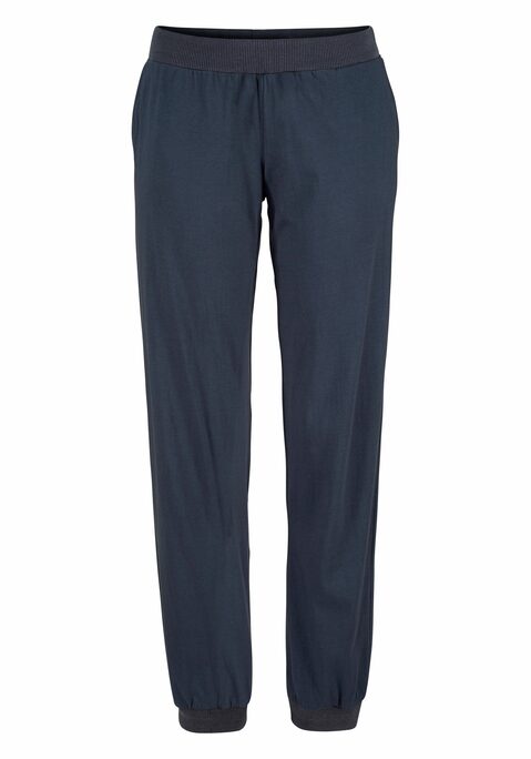 Bild: Pyjama von Vivance Dreams by Lascana: Langarmshirt mit Kontrastpaspel am V-Ausschnitt und schönem Frontdruck links. Lange Hose mit elastischem Rippbund, seitlichen Eingrifftaschen und Rippbündchen an den Beinabschlüssen. Weiche Qualität aus 100% Baumwolle.Melange Hose aus 90% Baumwolle, 10% Polyester.