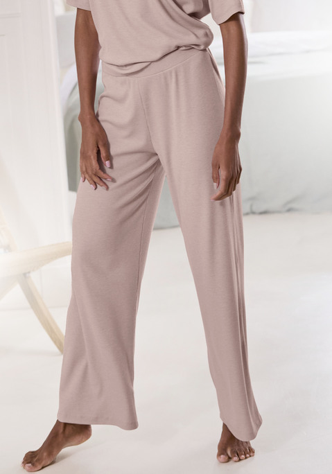 Bild: Pyjamahose von Vivance Dreams: Gemütliche Pyjamahose von Vivance Dreams mit elastischem Tunnelzugbund. Bequeme Passform mit weitem Beinverlauf. Pflegeleichte, weiche Feinripp-Qualität mit Viskoseanteil.
