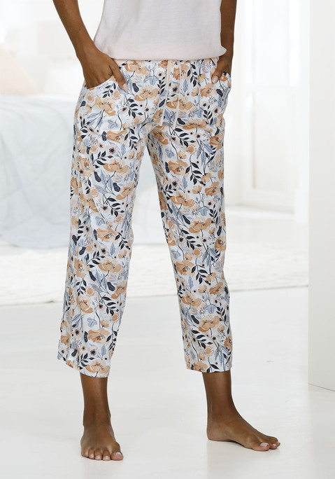 Bild: Pyjamahose von Vivance Dreams: Allover gemusterte Pyjama-Culotte von Vivance Dreams. Mit elastischem Tunnelzugbund. Seitliche Eingrifftaschen. Weicher Baumwoll-Viskose-Mix.