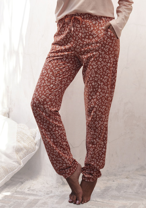 Bild: Pyjamahose von Vivance Dreams: Lange Pyjamahose mit allover Print, seitlichen Eingriffstaschen, elastischem Saum und Tunnelzugband. Angenehme Baumwollqualität aus 50% Baumwolle, 50% Viskose.