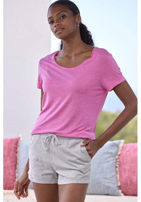 Bild: Shorty von Vivance Dreams: Shorty von Vivance Dreams. Mit Melange-Effekt. T-Shirt mit Rundhalsausschnitt. Kontrastfarbene Shorts mit elastischem Kordelzugbund und aufgekrempelten Beinabschlüssen. Trageangenehme Qualität.