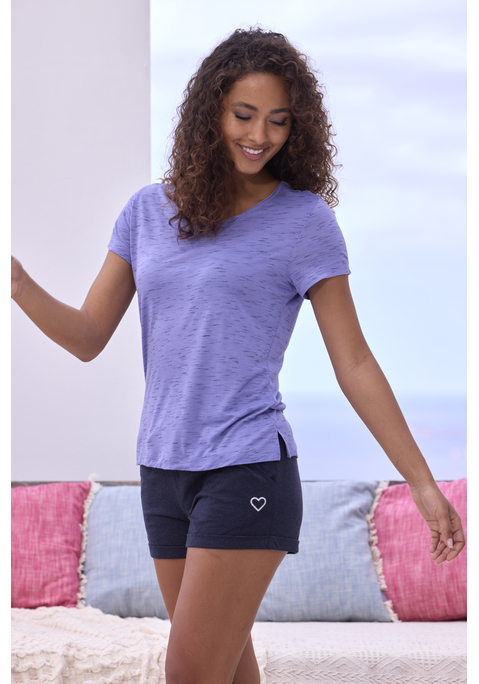 Bild: Shorty von Vivance Dreams: Shorty von Vivance Dreams. Mit Melange-Effekt. T-Shirt mit Rundhalsausschnitt. Kontrastfarbene Shorts mit elastischem Kordelzugbund und aufgekrempelten Beinabschlüssen. Trageangenehme Qualität.