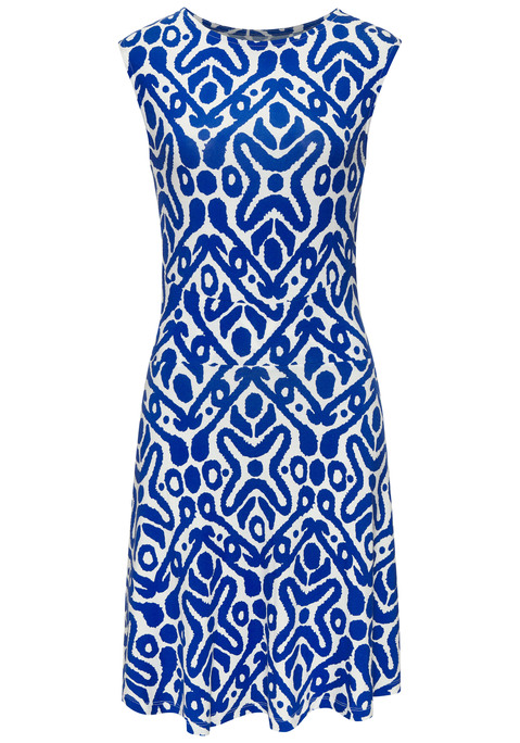 Bild: Jerseykleid von Vivance: Schönes Sommerkleid von Vivance mit einem der Figur schmeichelndem Einsatz in der Taille. Der bei jedem Teil anders ausfallende Alloverprint macht jedes Teil zum Unikat. Ärmelloser Schnitt mit breiten Trägern und rundem Halsausschnitt. Bis zur Mitte der Oberschenkel reichend. Aus weichem Viskose-Jersey.