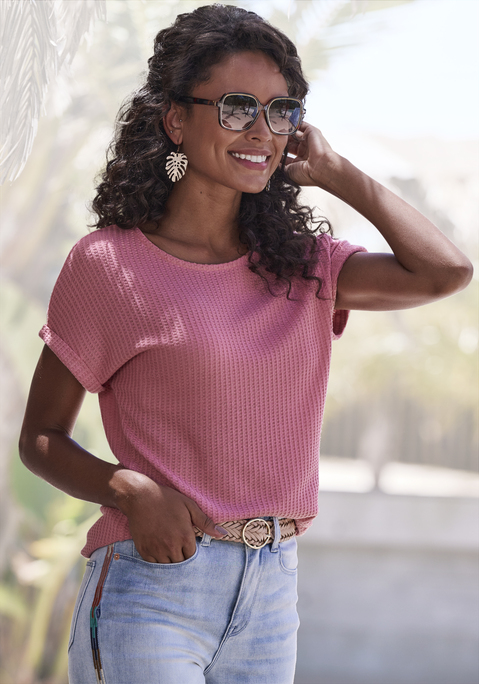 Bild: Kurzarmshirt von Vivance: Unifarbenes Basic-T-Shirt im 2er-Pack von Vivance. Mit fixiertem Ärmelumschlag. Und Rundhalsausschnitt. Vielseitig kombinierbar. Aus weicher Piqué-Qualität mit recyceltem Polyester.