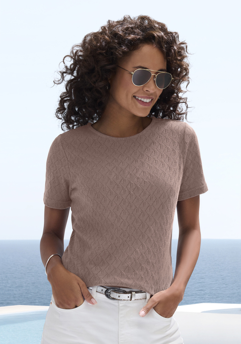 Bild: Kurzarmshirt von Vivance: Strickshirt von Vivance. Schönes Ajourmuster. Kurzarm. Rundhalsausschnitt. Figurumspielende Passform. Hochwertige Baumwollmischung.