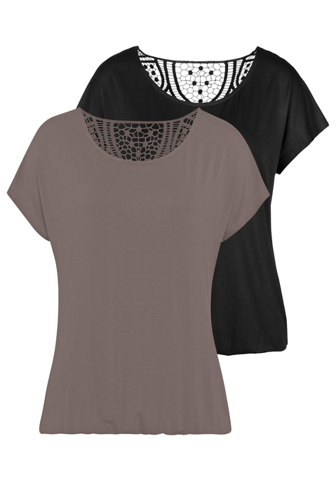 Bild: Kurzarmshirt von Vivance: Vivance T-Shirts mit weichem Häkeleinsatz am Rücken. Gummizug am Bund für eine lockere Passform. Aus elastischer Qualität mit angenehmer Viskosefaser.