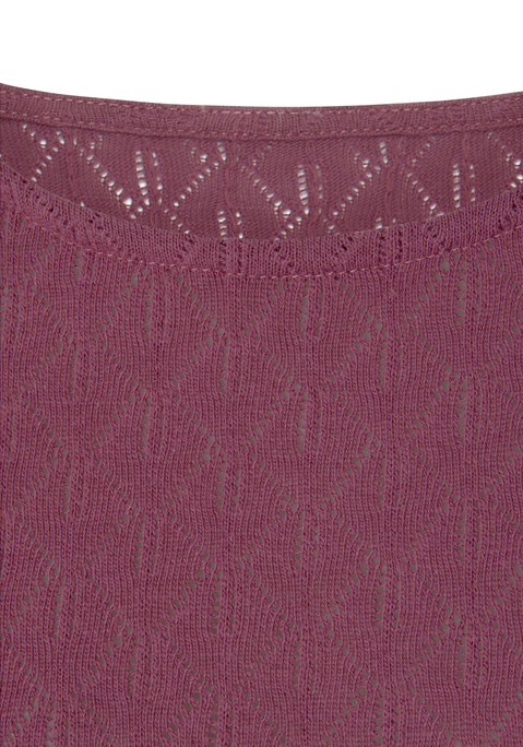 Bild: Langarmshirt von Vivance: Unifarbenes Langarmshirt von Vivance mit feinem Ajourmuster. Rundhalsausschnitt. Taillierte Passform. Weiche, leichte Qualität mit recyceltem Polyester.
