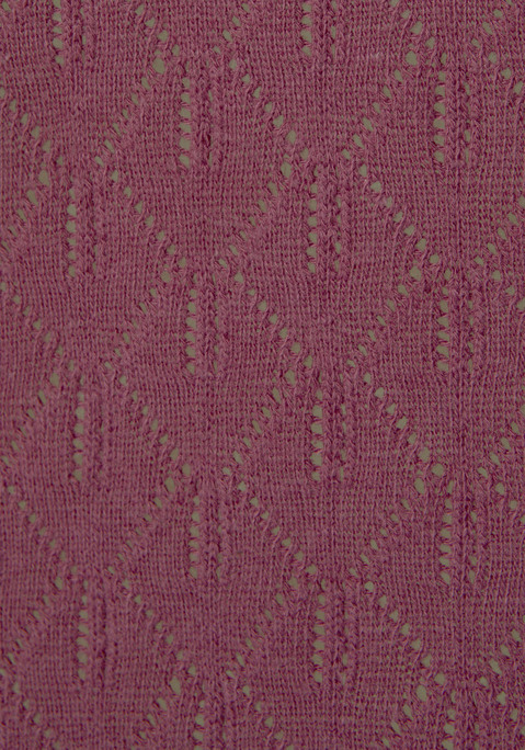 Bild: Langarmshirt von Vivance: Unifarbenes Langarmshirt von Vivance mit feinem Ajourmuster. Rundhalsausschnitt. Taillierte Passform. Weiche, leichte Qualität mit recyceltem Polyester.