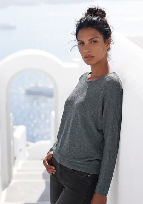 Bild: Langarmshirt von Vivance: Longsleeve von Vivance aus Feinstrick. Rundhalsausschnitt. Breiter Bund am Saum. Bequem und lässig geschnitten. Extraweiche Qualität mit recyceltem Polyester-Anteil.