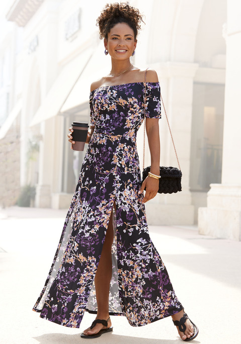 Bild: Maxikleid von Vivance: Maxikleid von Vivance. Floraler Alloverprint. Jedes Teil ein Unikat. Carmenausschnitt mit kurzen Ärmeln. Saumschlitze vorn am Rock. Schmal geschnitten. Perfekt sowohl für die Strandpromenade als auch den City-Bummel. Glatte, elastische Qualität.