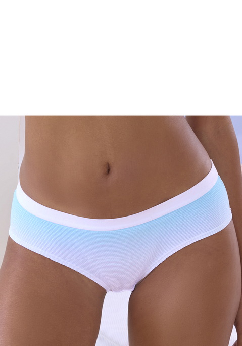 Bild: Panty von Vivance: Panty im sportiven Look. Aus feinem Piqué mit zartem Farbverlauf. Mit weichem, elastischem Taillengummi. Mit eingearbeitetem Baumwollzwickel. Passende BHs aus der gleichen Serie erhältlich. Aus 96% Polyamid, 4% Elasthan.