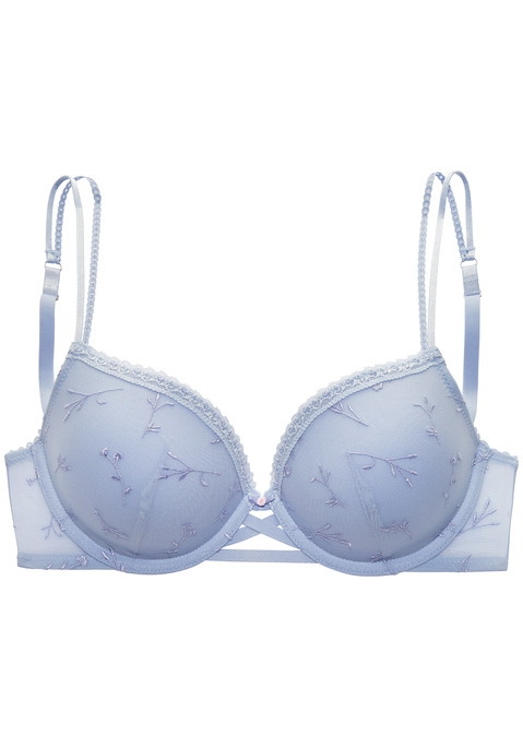 Bild: Push-up-BH von Vivance: Hübscher Push-up-BH mit edler Satinrose in der vorderen Mitte. Vorgeformte Cups mit integrierten Kissen - für ein traumhaftes Dekolleté. Cups mit Blumen aus feiner Stickereispitze verziert. Individuell verstellbare Schmuckträger sowie Rückenverschluss. Passende Unterteile aus der gleichen Serie erhältlich. Obermaterial: 56% Polyester, 38% Polyamid, 6% Elasthan.