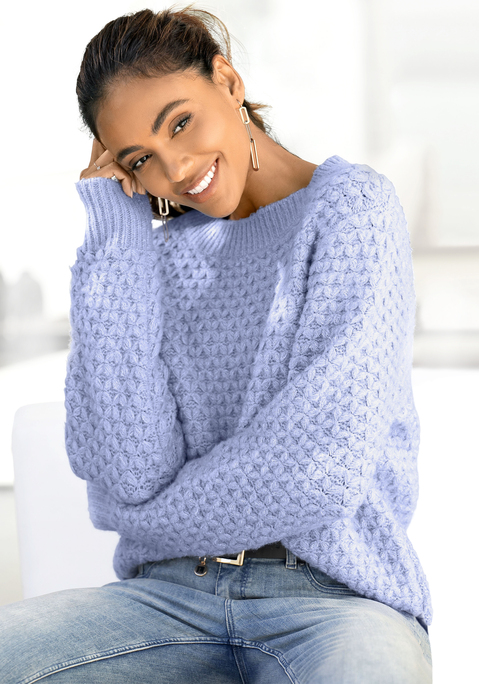 Bild: Rundhalspullover von Vivance: Schöner Strickpullover von Lascana mit aufwendigem Muster. Rundhalsausschnitt. Rippstrickbündchen. Locker geschnitten. Gut kombinierbar. Aus weicher Strickware.