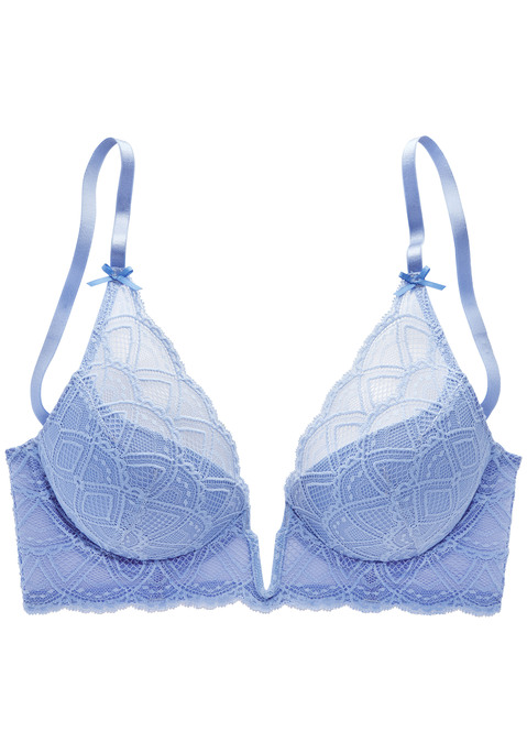 Bild: Schalen-BH von Vivance: Femininer Schalen-BH mit nahtlos vorgeformten, leicht wattierten Cups. Spitze über den Cups bis hoch in die Träger. Mit extra tiefem V-Ausschnitt vorn. Träger und Rückenverschluss sind individuell verstellbar. Passende Unterteile aus der gleichen Serie erhältlich. Obermaterial: 69% Polyamid, 21% Polyester, 10% Elasthan.