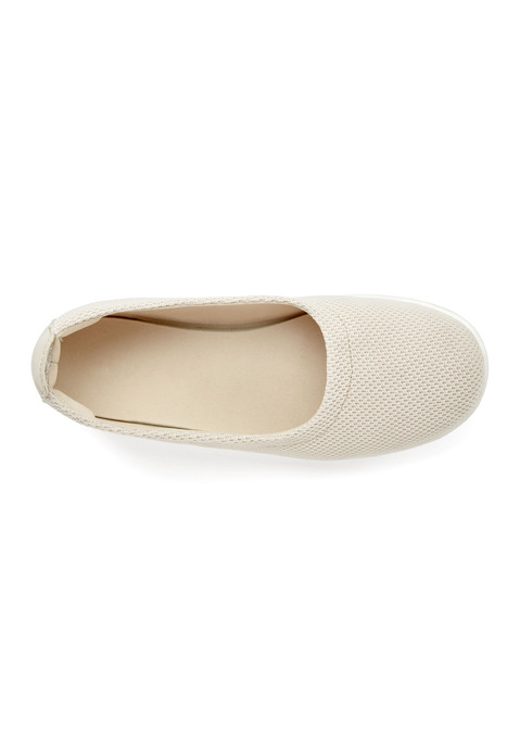 Bild: Slipper von Vivance: Slipper aus Textil VEGAN von VIVANCE. Obermaterial, Futter und Decksohle aus Textil. Laufsohle aus Synthetik.
